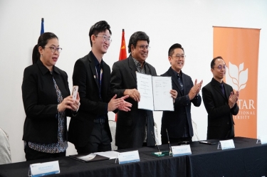 人才工作再添新舉 | 中馬“絲路學院”現(xiàn)代學徒制聯(lián)合培養(yǎng)班正式簽約！